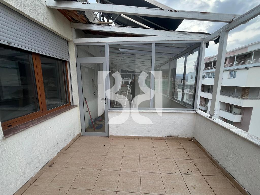 SHITET APARTAMENT 3+1+2+BALLKON NE POGRADEC*