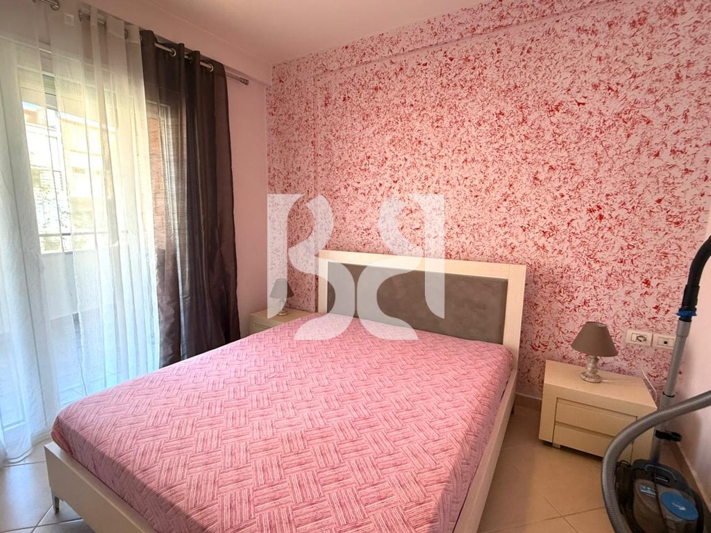JEPET ME QIRA APARTAMENT 1+1 TE KOMUNA E PARISIT 4