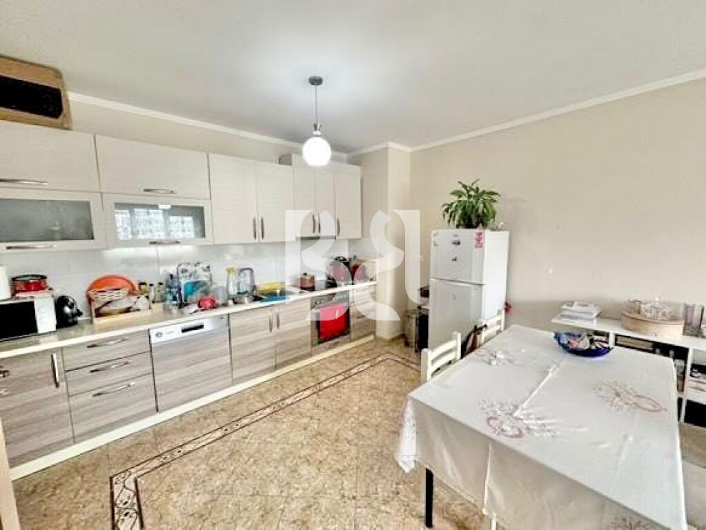 JEPET ME QIRA APARTAMENT 2+1 TE LIQENI I THATE 3
