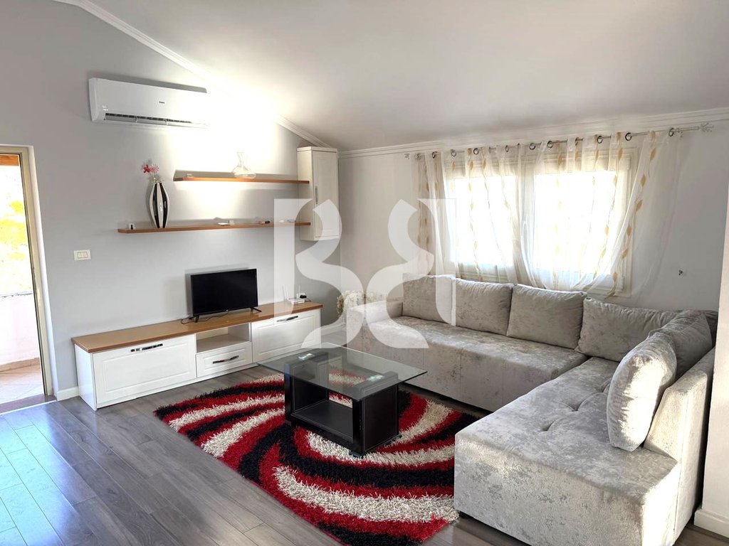 APARTAMENT 2+1 ME QERA – ALI DEMI (ISH FLABINA)*