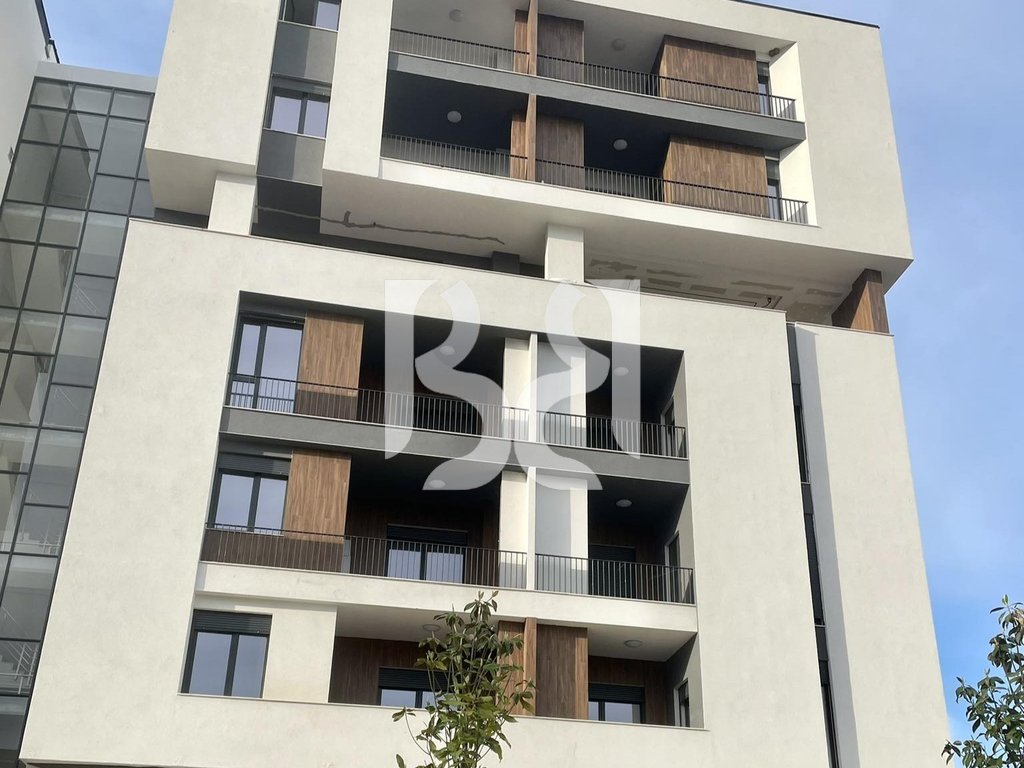 SHITET APARTAMENT 2+1 NE REZIDENCE TEK RRETHRROTULLIMI I SHKOZES* 2