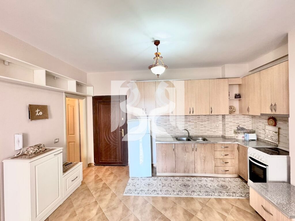 APARTAMENT ME QIRA 2+1 NE YZBERISHT 4
