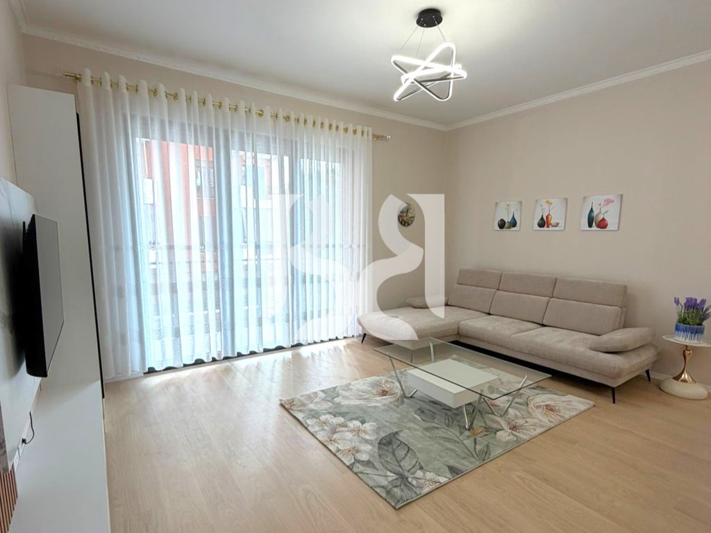 APARTAMENT 2+1+2+POST PARKIMI ME QIRA NE DELIJORGJ 3