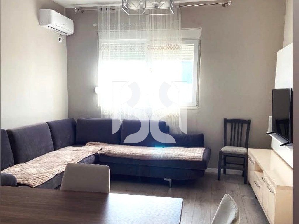 APARTAMENT 2+1+BALLKON PER SHITJE NE LUNGOMARE,VLORE*