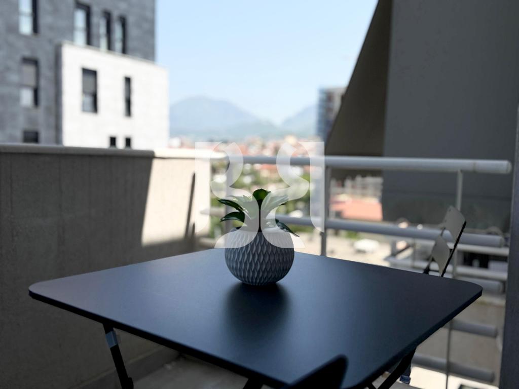 APARTAMENT 2+1+2 ME QIRA TEK MATERNITETI I RI 3