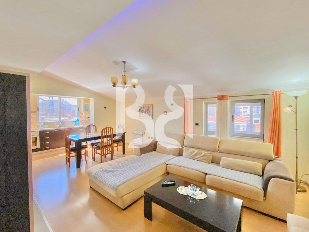 *APARTAMENT 2+1+BALLKON ME QIRA, RRUGA MUHAMED GJOLLESHA