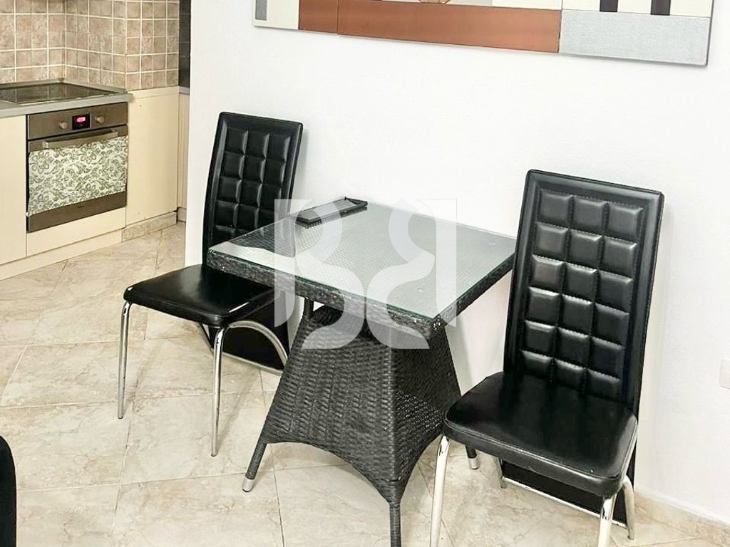 APARTAMENT ME QERA 1+1 NE QENDER 2