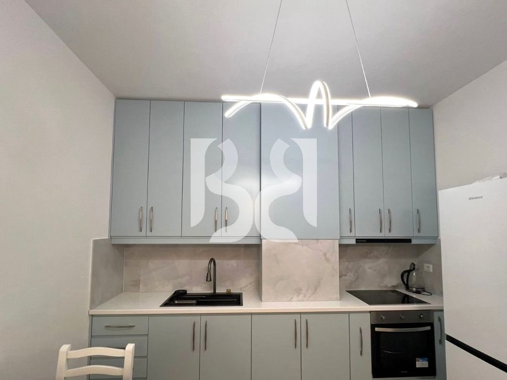 APARTAMENT ME QIRA 1+1 ISH FUSHA E AVIACIONIT 620€ 2