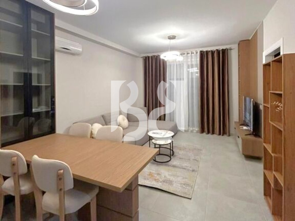 APARTAMENT 1+1+BALLKON ME QIRA TEK AMERIKAN 3** 3