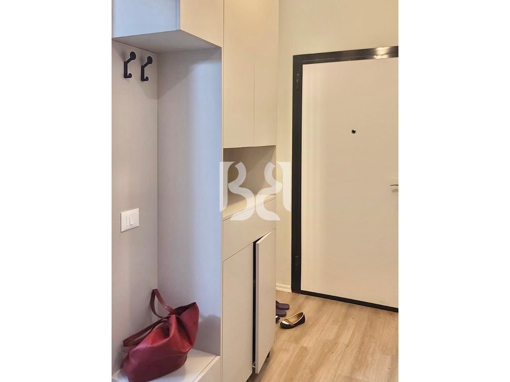 APARTAMENT ME QIRA 1+1+ BALLKON+POST PARKIMI PAZARI I RI* 4