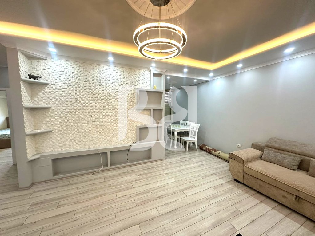 APARTAMENT 2+1+BALLKON ME QIRA AFER RRETHIT TE FRESKUT 2