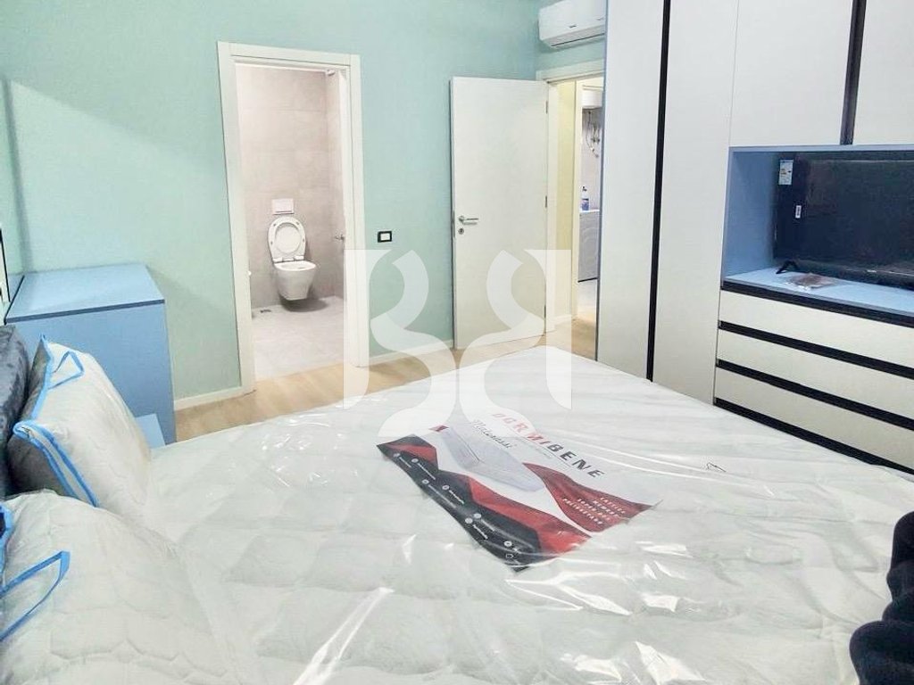 APARTAMENT ME QERA 2+1+2+PARKIM TE LIQENI I THATE 4
