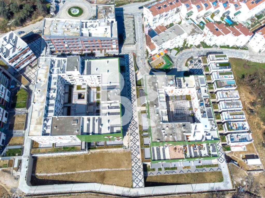 DUPLEX ME OBORR & PISHINE PRIVATE TEK KODRA E DIELLIT 2