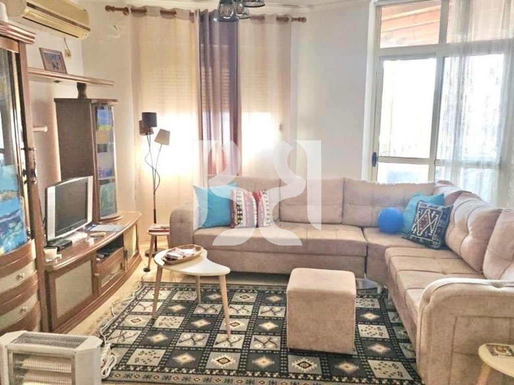 APARTAMENT 2+1 ME QIRA, RRUGA E BARRIKADAVE,