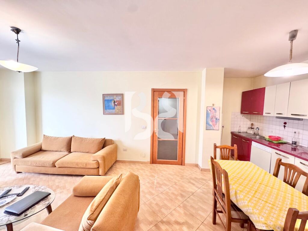 APARTAMENT ME QIRA TE RRUGA E SALES 2+1+2 PRANE SHKOLLES 9 VJECARE KOSOVA 3