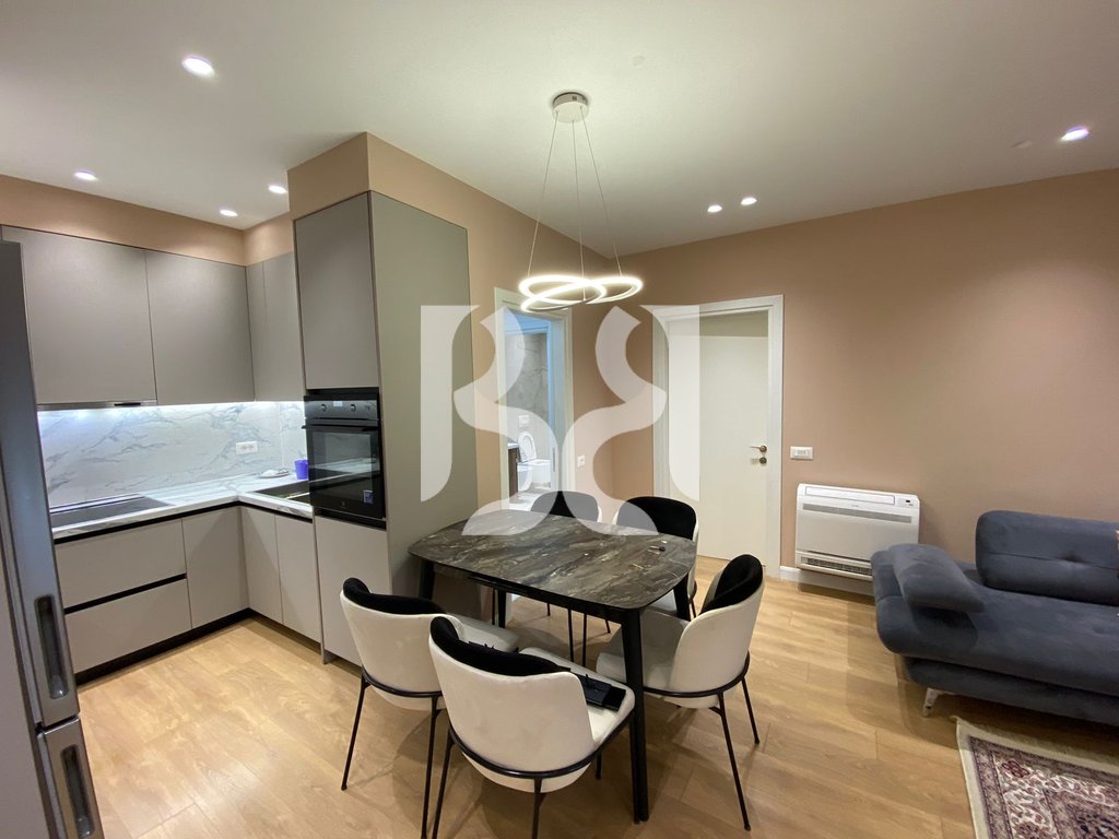 JEPET APARTAMENT 2+1+2 ME QIRA NE RRUGEN E DIBRES* 3