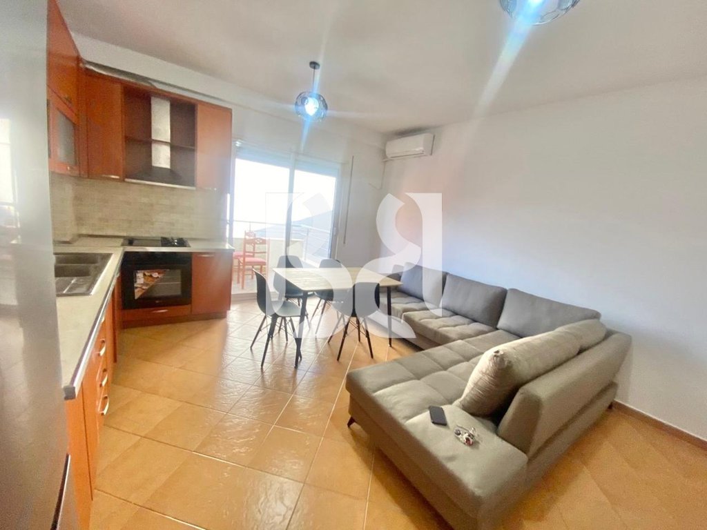 APARTAMENT 2+1+2 BALLKONE ME QIRA, LIQENI I THATE 3