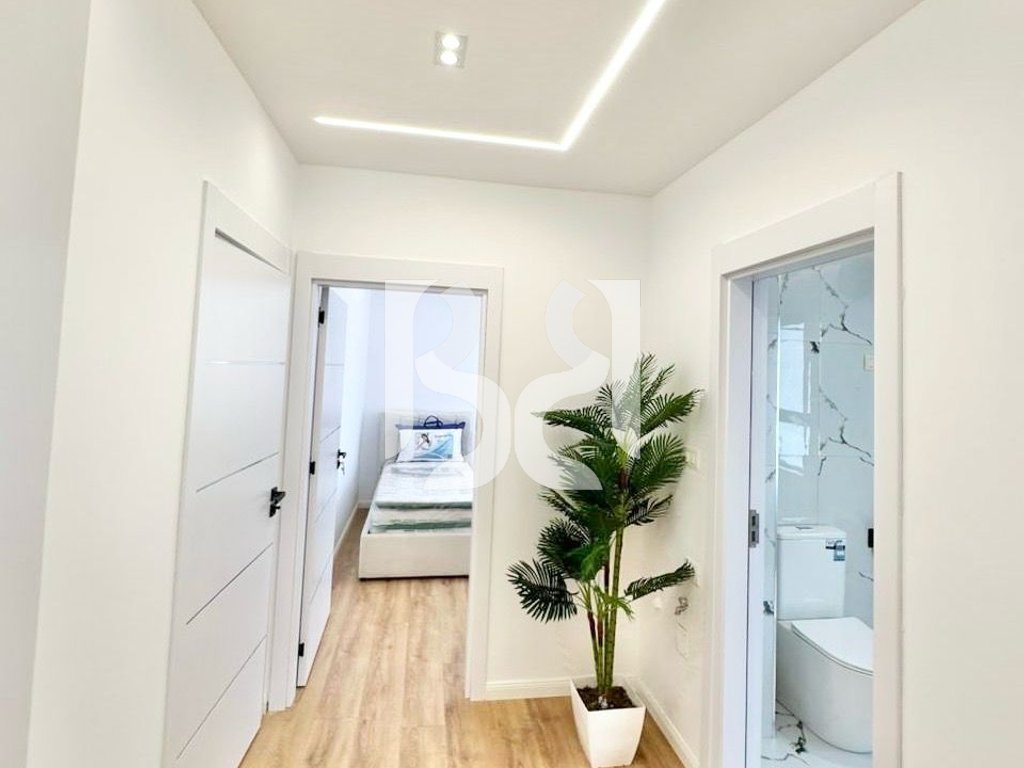 APARTAMENT NE SHITJE 2+1+2 TEK PALLATI ME SHIGJETA 2