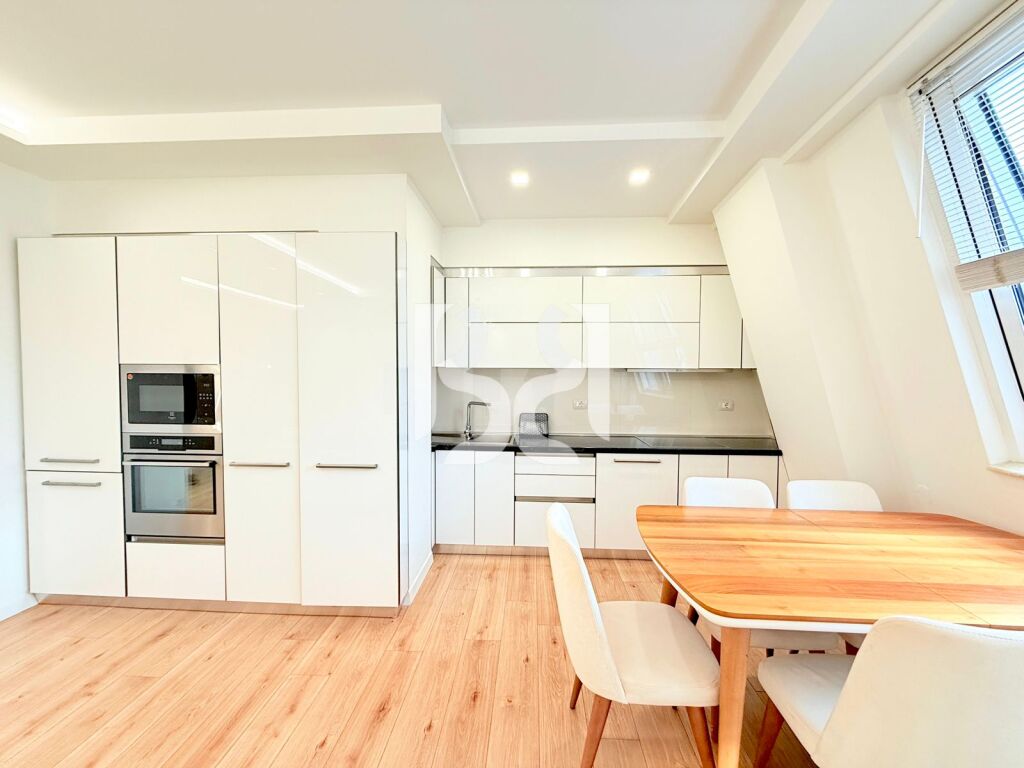 JAPIM APARTAMENT ME QIRA 2+1+POST PARKIMI TEK AMBASADOR 2 3