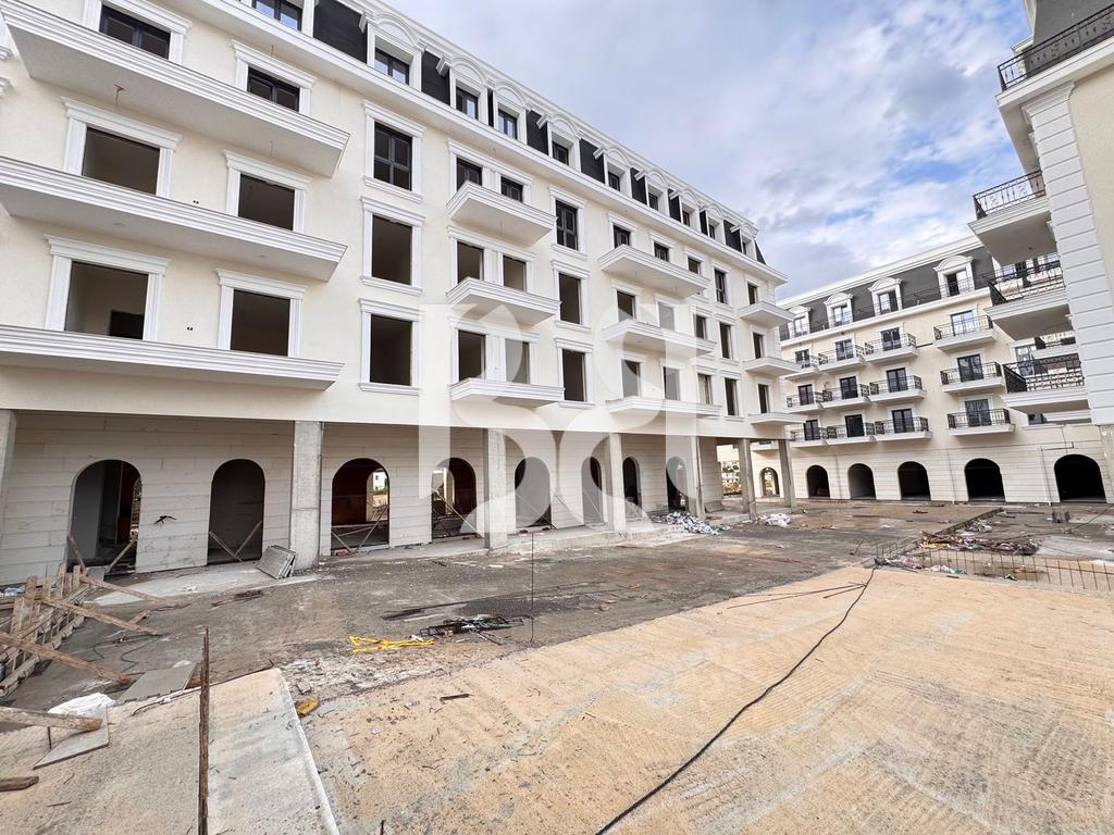 *REZIDENCA PORTA TIRANA E RE / APARTAMENT 2+1 PER SHITJE