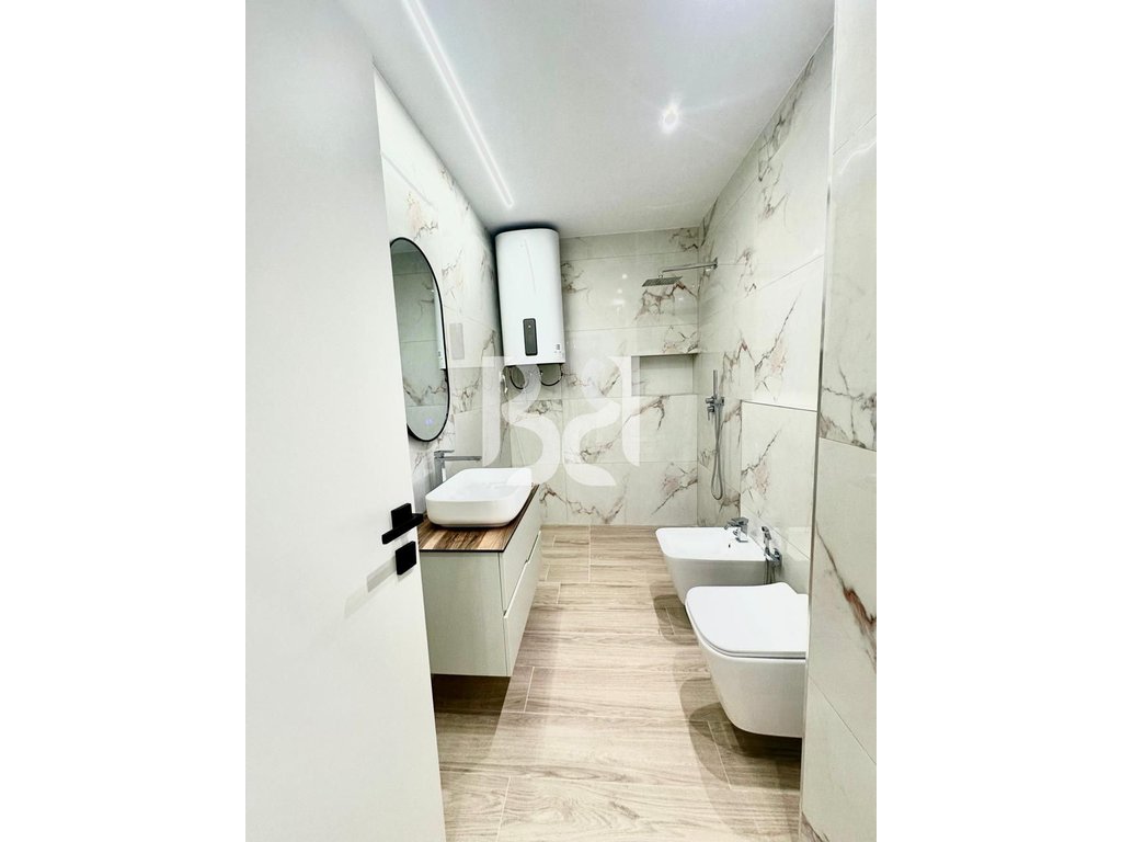APARTAMENT 2+1+DEPO NE SHITJE NE MYSLYM SHYR, RR. "HIM KOLLI" 3