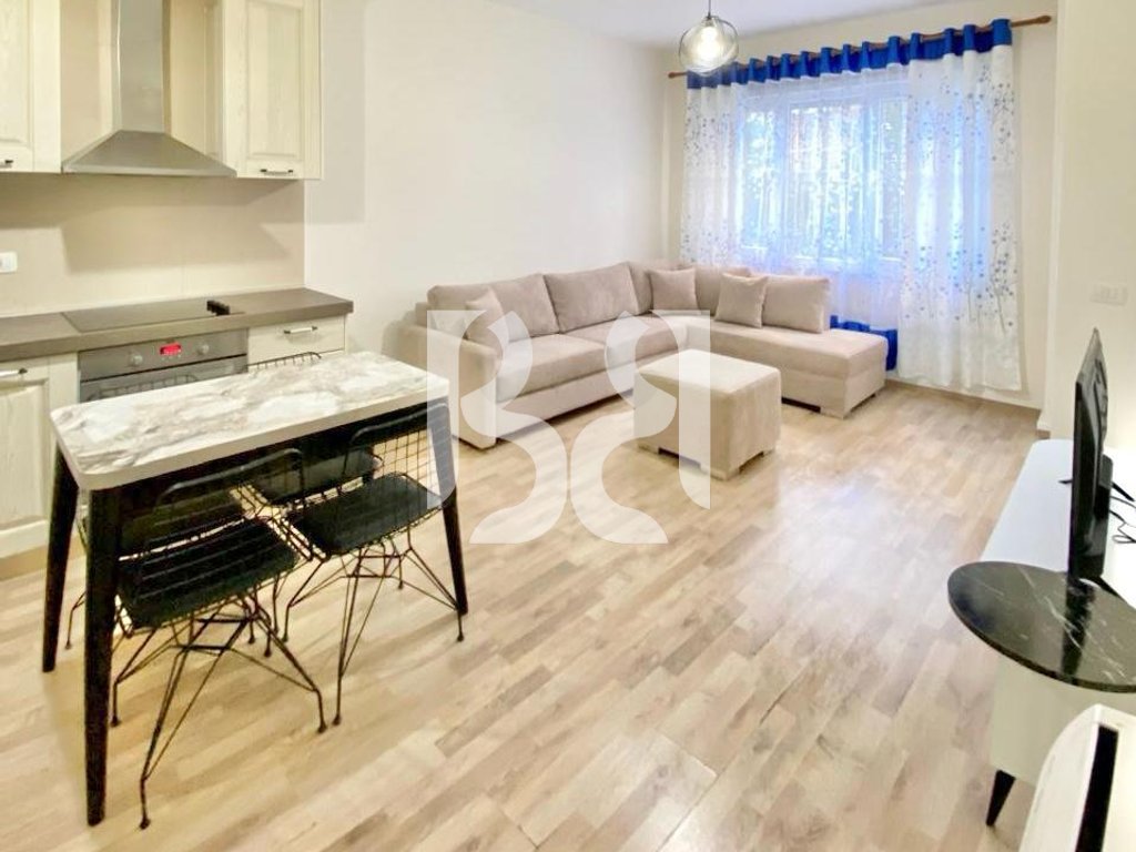 APARTAMENT ME QERA 1+1 TEK LIQENI I THATE