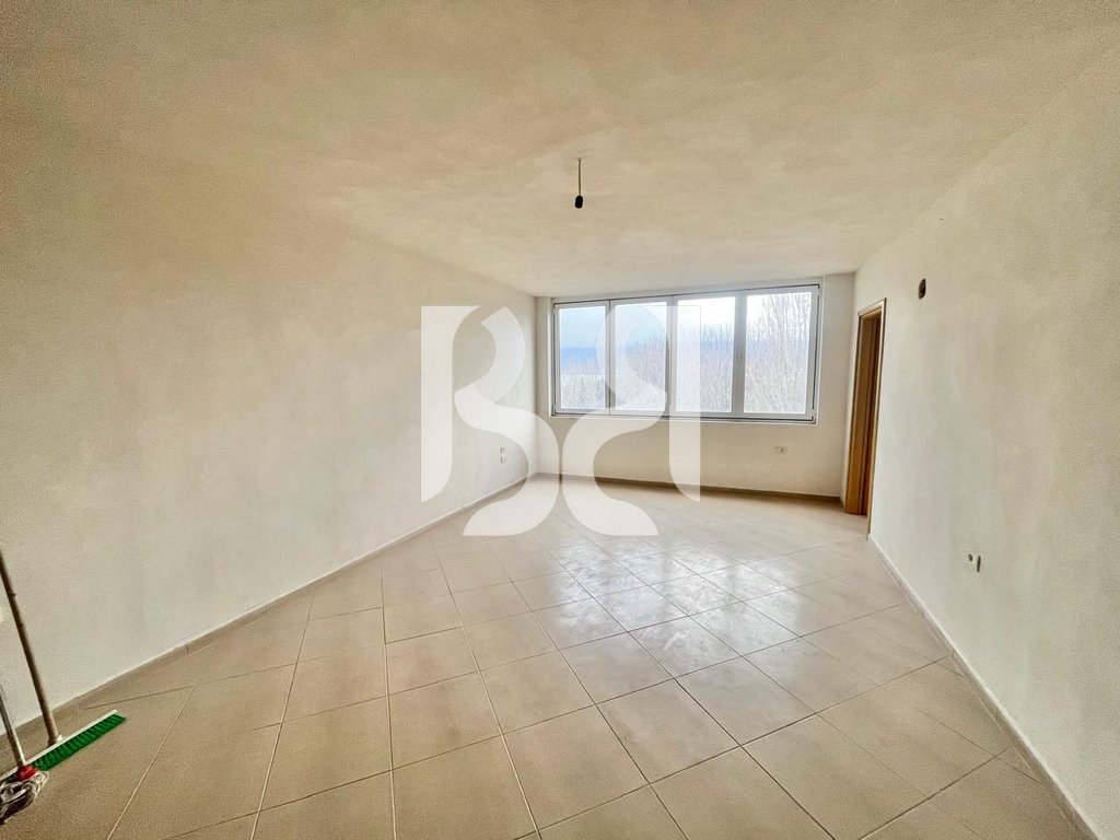 SHTIET APARTAMENT 1+1+LAVANDERI RRUGA E VILAVE POGRADEC* 2