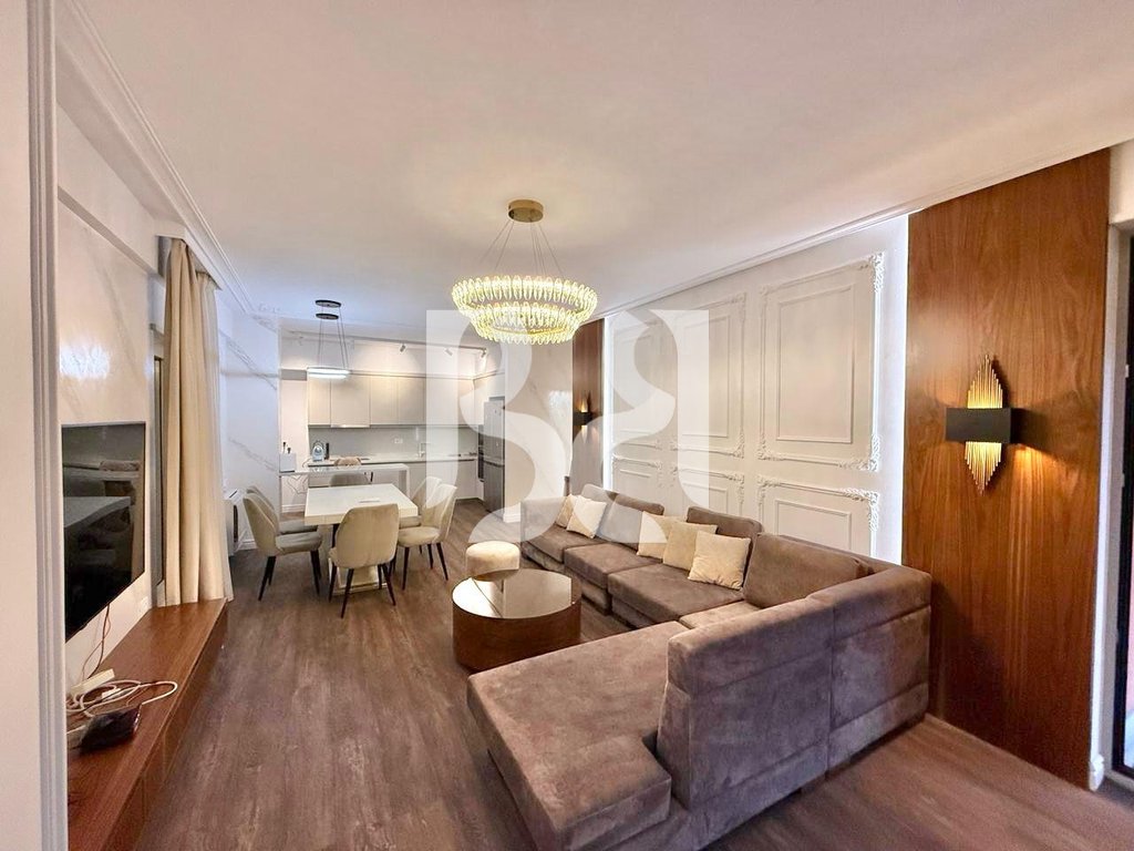 APARTAMENT ME QIRA 3+1+2 ME POST PARKIMI FOLEJA E GJELBER