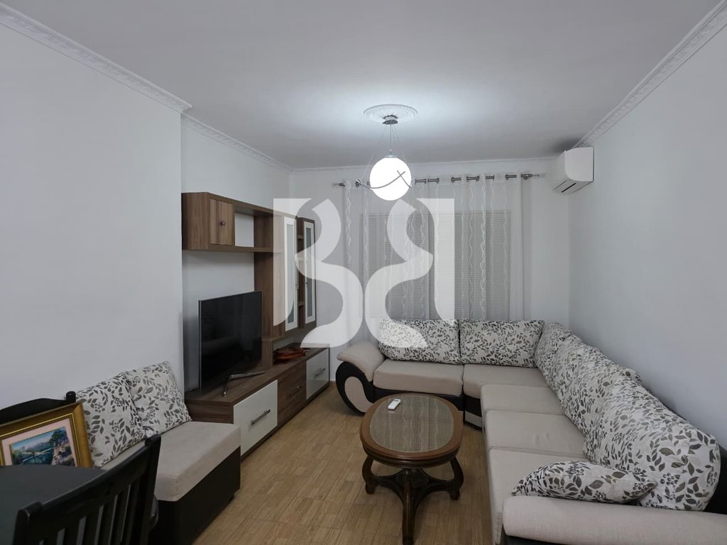JEPET ME QERA APARTAMENT 4+1+2.* 2