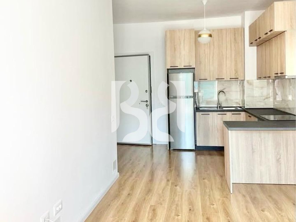 APARTAMENT ME QERA 1+1 PRANE MANGALEMIT 2