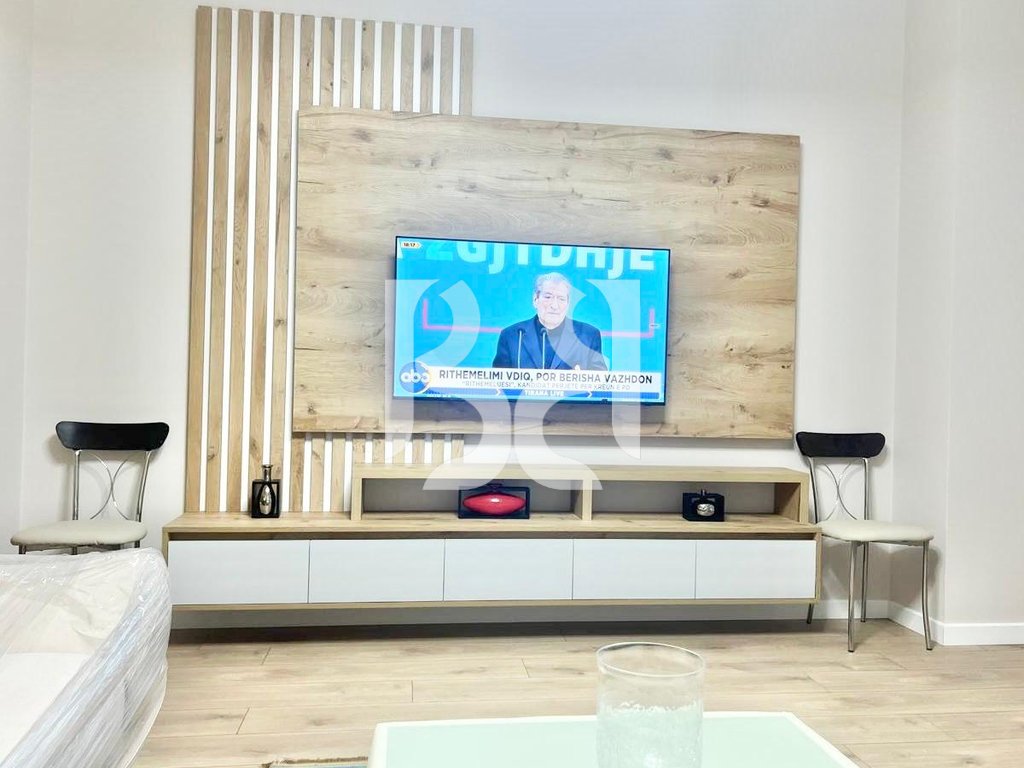 APARTAMENT 2+1 ME QERA RRUGA ISLAM ALLA