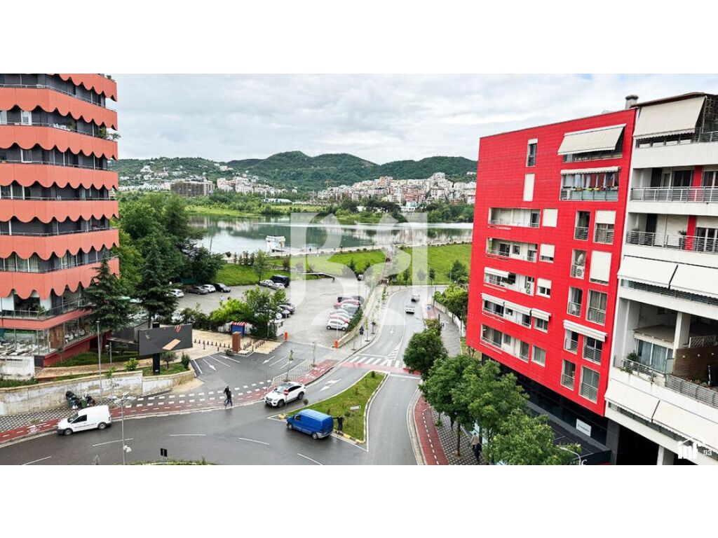 SHITET APARTAMENT 2+1 TE LIQENI ARTIFICIAL,TIRANË/SHQIPERI 1