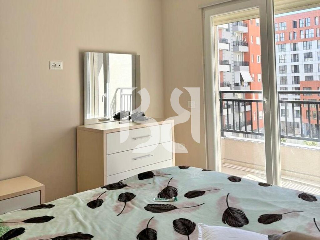 APARTAMENT ME QIRA 2+1+2 ASTIR PRANE VILA L2 4