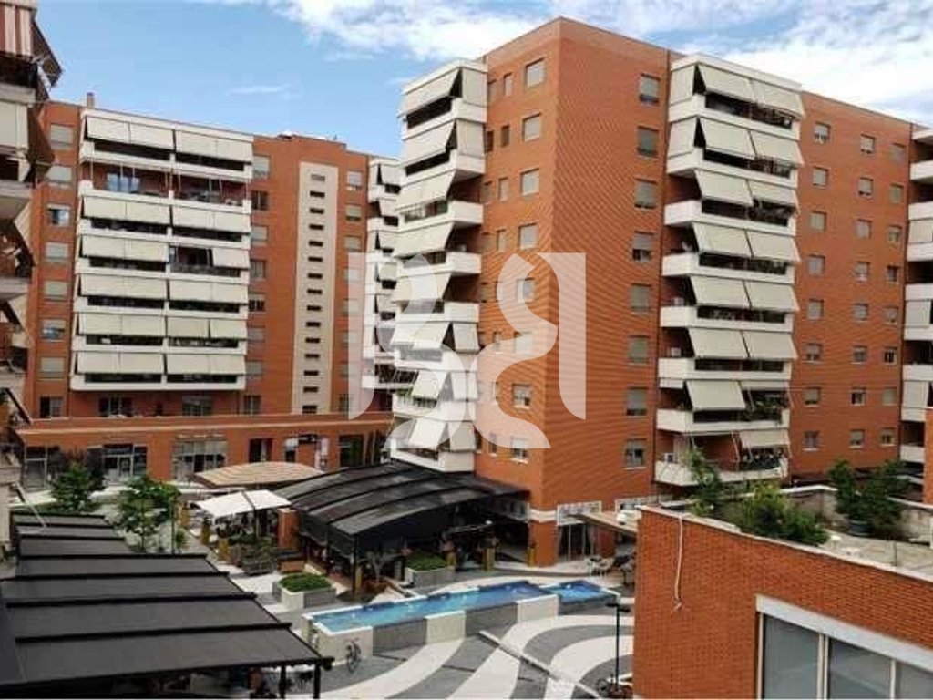 APARTAMENT ME QIRA TE KOMPLEKSI DELIJORGJI 1+1 TE RRUGA E KAVAJES 2