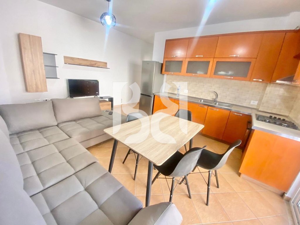 APARTAMENT 2+1+2 BALLKONE ME QIRA, LIQENI I THATE