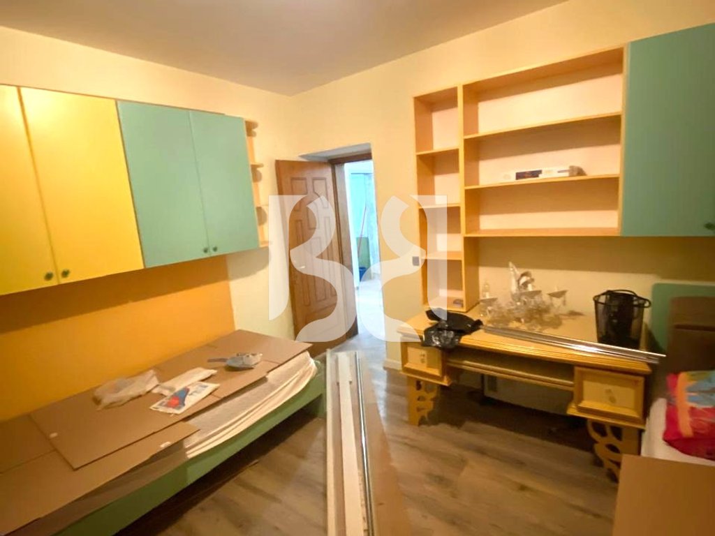 APARTAMENT 1+1 PER SHITJE NE BRRYL