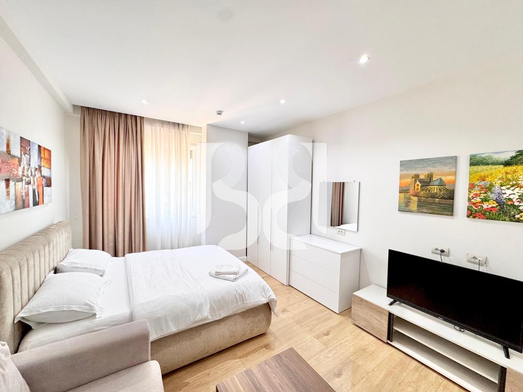 *SHITEN 4 STUDIO( 2 APARTAMENTE ) NE KINOSTUDIO 2