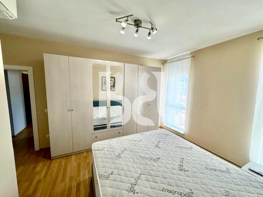 *APARTAMENT 2+1+2 ME QIRA, RRUGA E KAVAJES 4