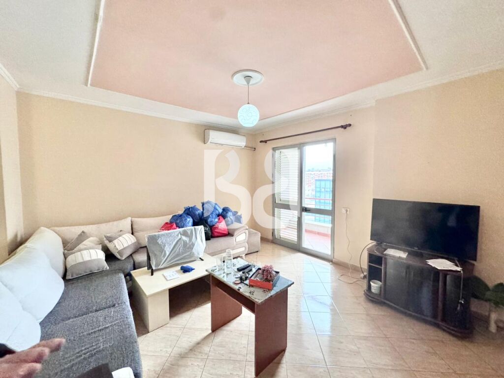 JAPIM APARTAMENT ME QIRA 2+1+2 +2 BALLKONE ASTIR/PRANE EL SAHARASE