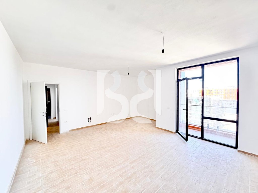 SHITET APARTAMENT 1+1 ME BALLKON - RRUGA JORDAN MISJA