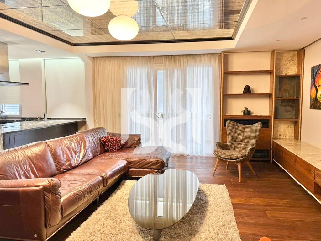 APARTAMENT PREMIUM ME QERA 2+1+2 TUALETE+ 2 POSTE PARKIMI TEK KOPSHTI BOTANIK 2