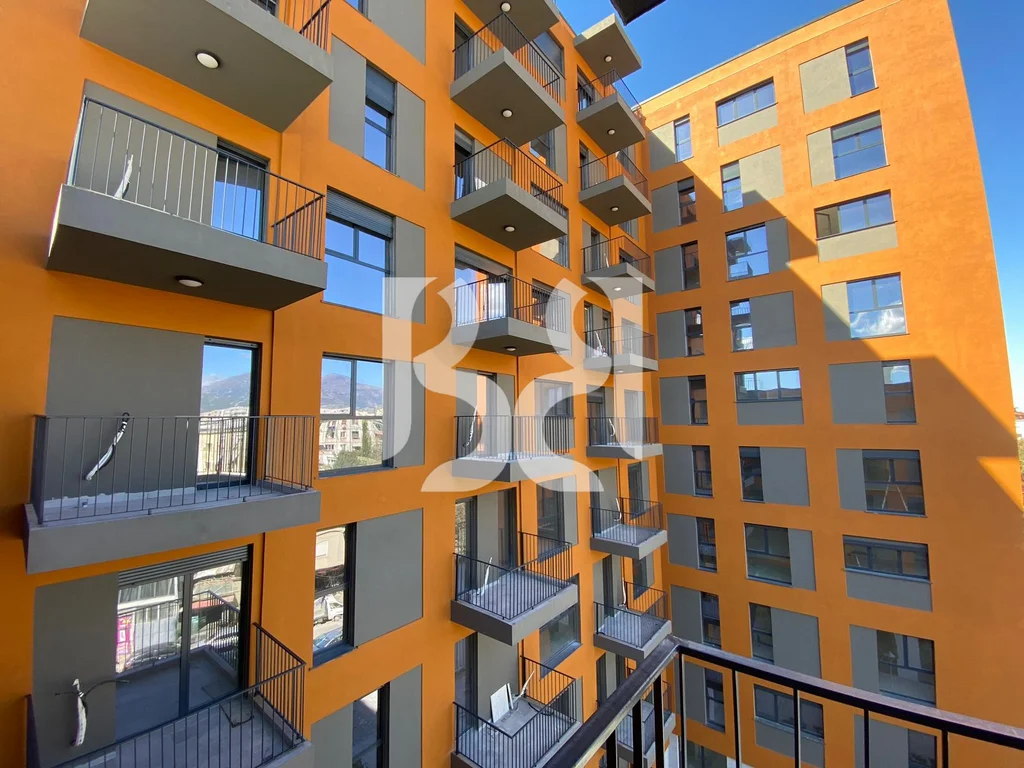 APARTAMENT 1+1 NE SHITJE ME KREDI NE XHAMLLIK TE KOMPLEKSI ASL-2 VENUJA