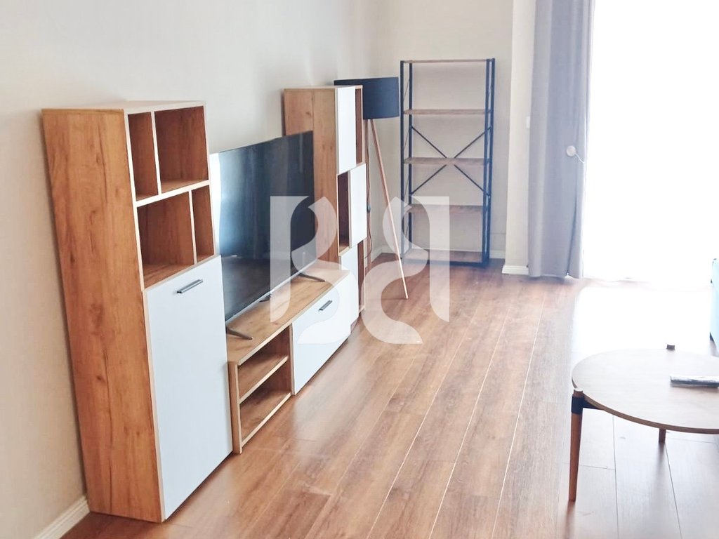 APARTAMENT ME QERA 1+1 RRUGA 5 MAJI 3