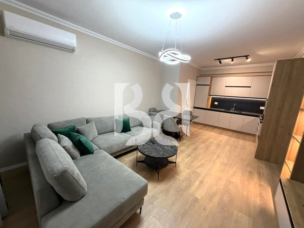 JEPET ME QIRA APARTAMENT 1+1 VILA L ASTIR 2