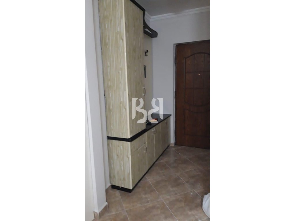 Shitet Apartament Premium 2+1 tek Liqeni i Thate.* 4