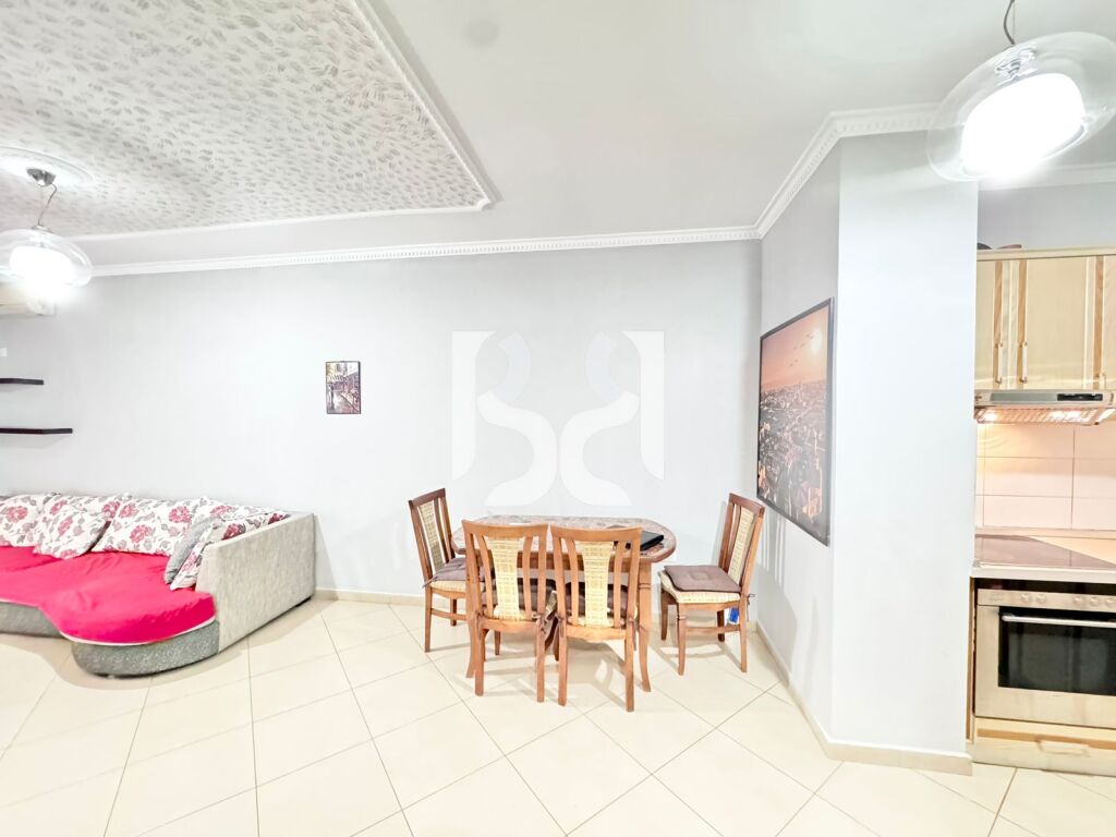 JAPIM APARTAMENT ME QIRA 2+1 ASTIR/TE LULISHTJA 2