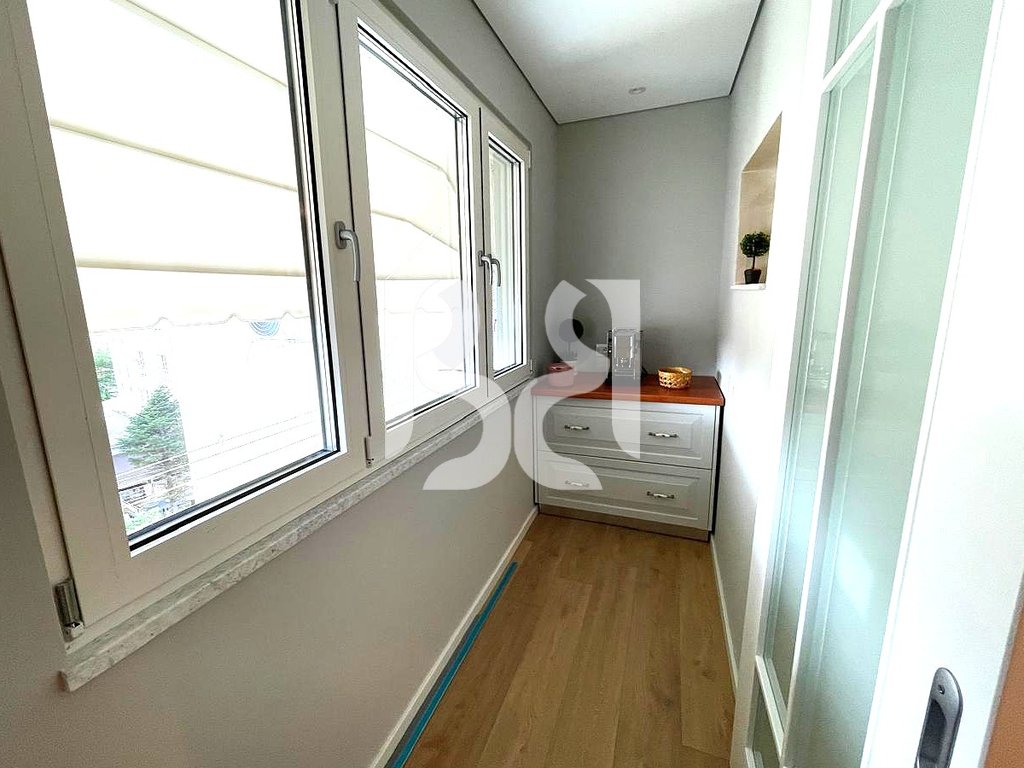 APARTAMENT ME QERA 1+1 NE VASIL SHANTO 4
