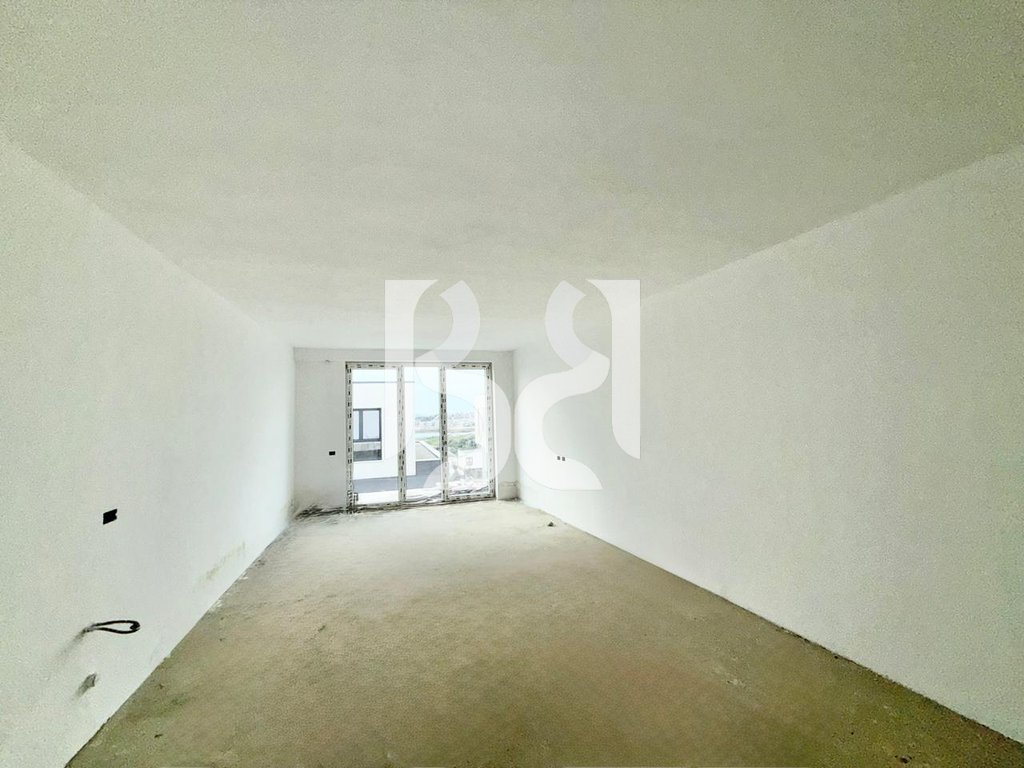 APARTAMENT 3+1 NE SHITJE BEVEA FARKE 270.770€ 3