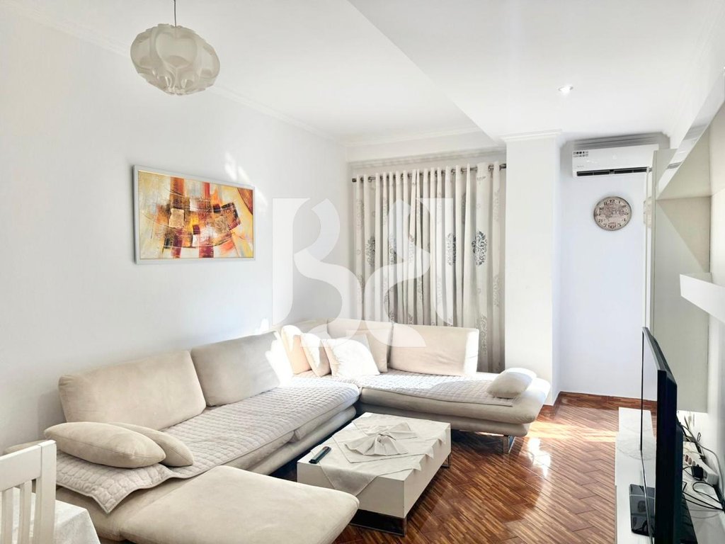 APARTAMENT 1+1+BALLKON ME QIRA,ASTIR
