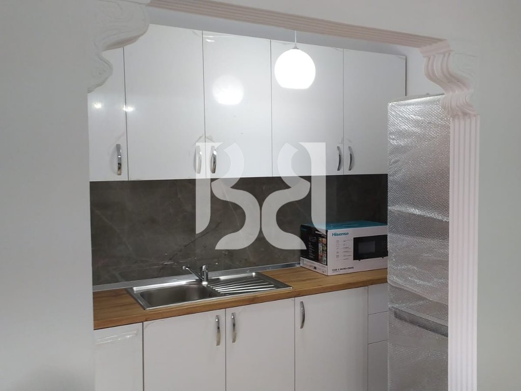 JEPET APARTAMENT 1+1 ME QIRA NE XHAMLLIK* 2